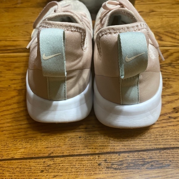 𝅺nike Foundation Elite TR Beige Running Shoes Sneakers Size 9 - Picture 6 of 7